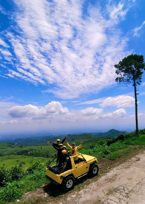 paralayang segorogunung